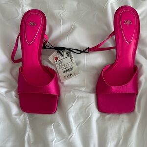 Zara Women's Pink Sandals